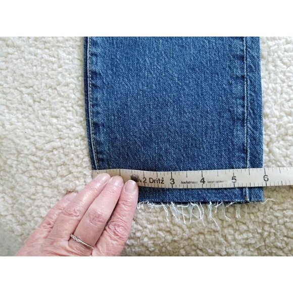 Good American Good Classic Skinnyish Fit Raw Hem Blue Hi-Rise Jeans Sz 0/25 - Picture 10 of 10